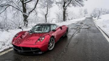 Pagani Huayra Wallpaper Pictures