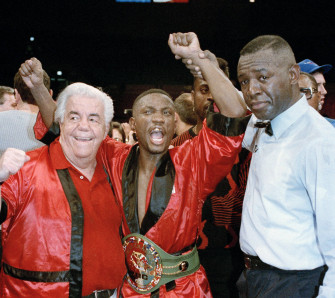 En Pernell Whitaker X Wallpaper