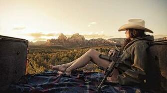 Western Girl Wallpaper Top Background