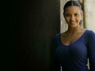 Jessica Lucas Pictures