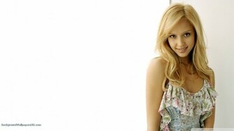 Jessica Alba Wallpaper