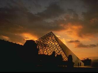 Louvre Museum Paris Holiday Wallpaper High Quality
