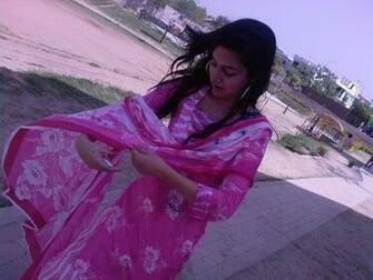 Pakistani Girls Hot Wallpaper