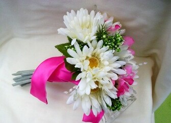 Posted In About Flowers Flower Arrangements Wedding