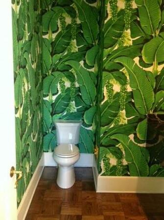Andrea The Glam Pad On Powder Room