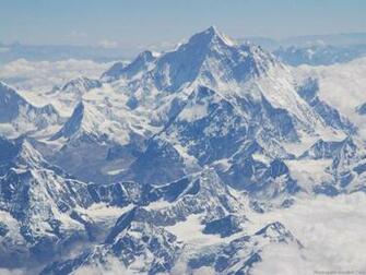 Mount Everest Wallpaper