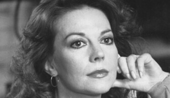 Natalie Wood Background UHD Wallpaper