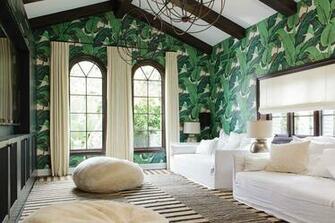Merrill Used The Iconic Palms Wallpaper From Beverly Hills Hotel