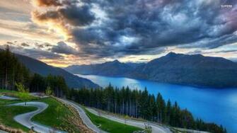 Bendy Road In Queenstown New Zealand Wallpaper