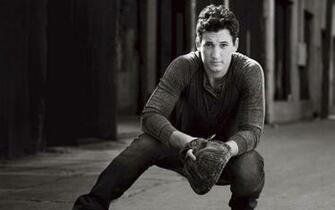 HD Miles Teller Wallpaper
