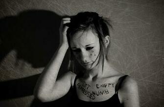 Crying Girl Wallpaper The Amazing