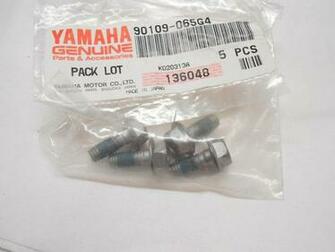 Yamaha Oem Brake Caliper Bolt Xt225 Yzfr1 Tw200