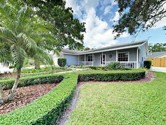 Manatee River S District 3br W Lanai Close To Beach