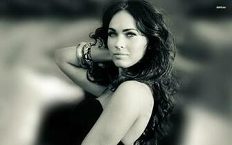 Megan Fox Wallpaper