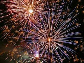Holiday Fireworks Screensaver