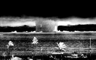 Explosions Nuclear Underwater Test Explosion HD Wallpaper Of Army