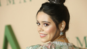 Netflix S Addams Family Spinoff Casts Jenna Ortega As Wednesday
