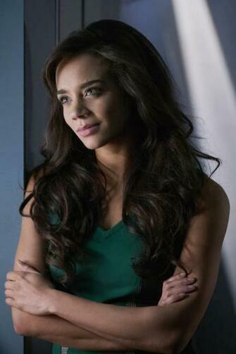 Hannah John Kamen Cool Photos And Stylish Wallpaper