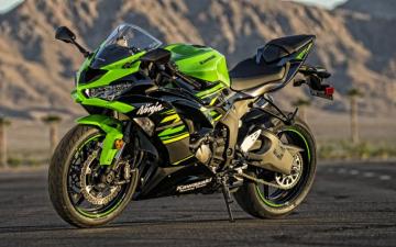 Kawasaki Ninja Zx 6r 4k Front Exterior