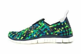 Image Of Nike Woven Obsidian Squadron Blue Smoke Poison Green