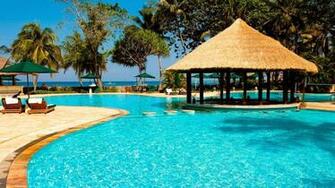 Seashore And Beach Resorts Wallpaper
