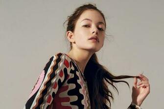 Mackenzie Foy Wallpaper HD Background Image Pics Photos