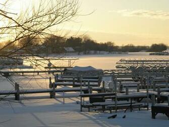 Lake Delavan Ice Fishing Desktop Background