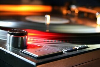 Turntables Vynil Wallpaper