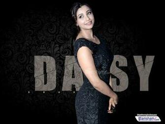 Daisy Shah High Resolution Image Glamsham