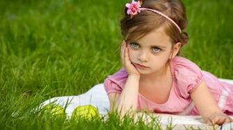 Cute Baby Girl Wallpaper HD
