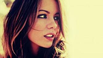 Tweet Celebrities Kate Beckinsale Resolution