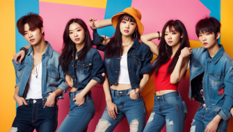 Newjeans Wallpaper