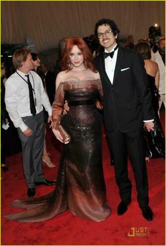 Christina Hendricks Image Alexander Mcqueen Savage Beauty
