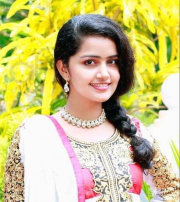 Anupama Parameswaran Hot HD Photos Wallpaper 1080p 4k