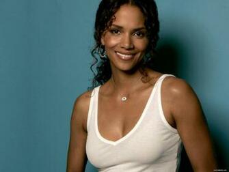Halle Berry Wallpaper