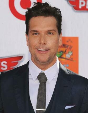 Dane Cook Photos Pictures Stills Image Wallpaper