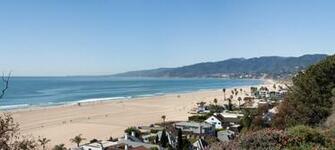 Santa Monica Beach Pan For Web By Daniel Storm