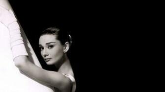 Audrey Hepburn Background Wallpaper High Definition