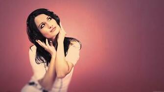 Beautiful Women Wallpaper Hq Widescreen Desktop