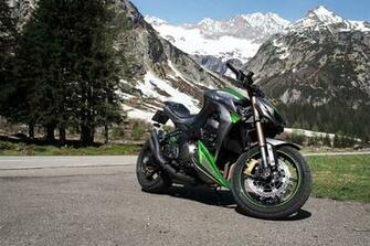Kawasaki Z1000 Wallpaper HD High Quality