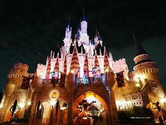 Disney Disneyland Paris Halloween Hallowishes Happy