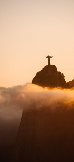 Crucifix Statue iPhone X Wallpaper