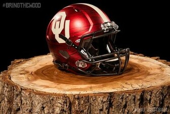 Wallpaper University Of Oklahoma Football Helmet
