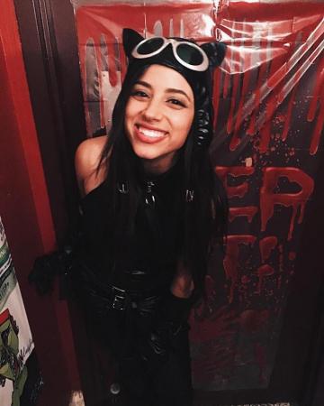 Kiana Madeira Mulher Feminino Filmes