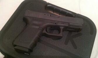 Glock Gen4 9x19mm Photos Wallpaper