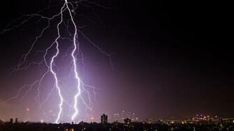 HD Thunder Wallpaper Best Pictures Collection