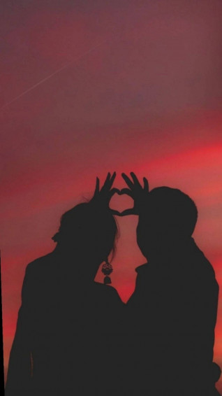 Love Aesthetic Wallpaper