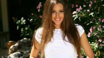 Brunettes Erica Ellyson Wallpaper Allwallpaper In