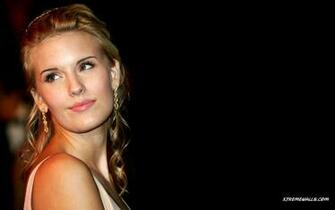 Maggie Grace Wallpaper