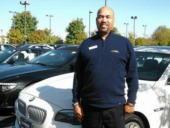 North Laurel Carmax Employee Recognized For Volunteer Service